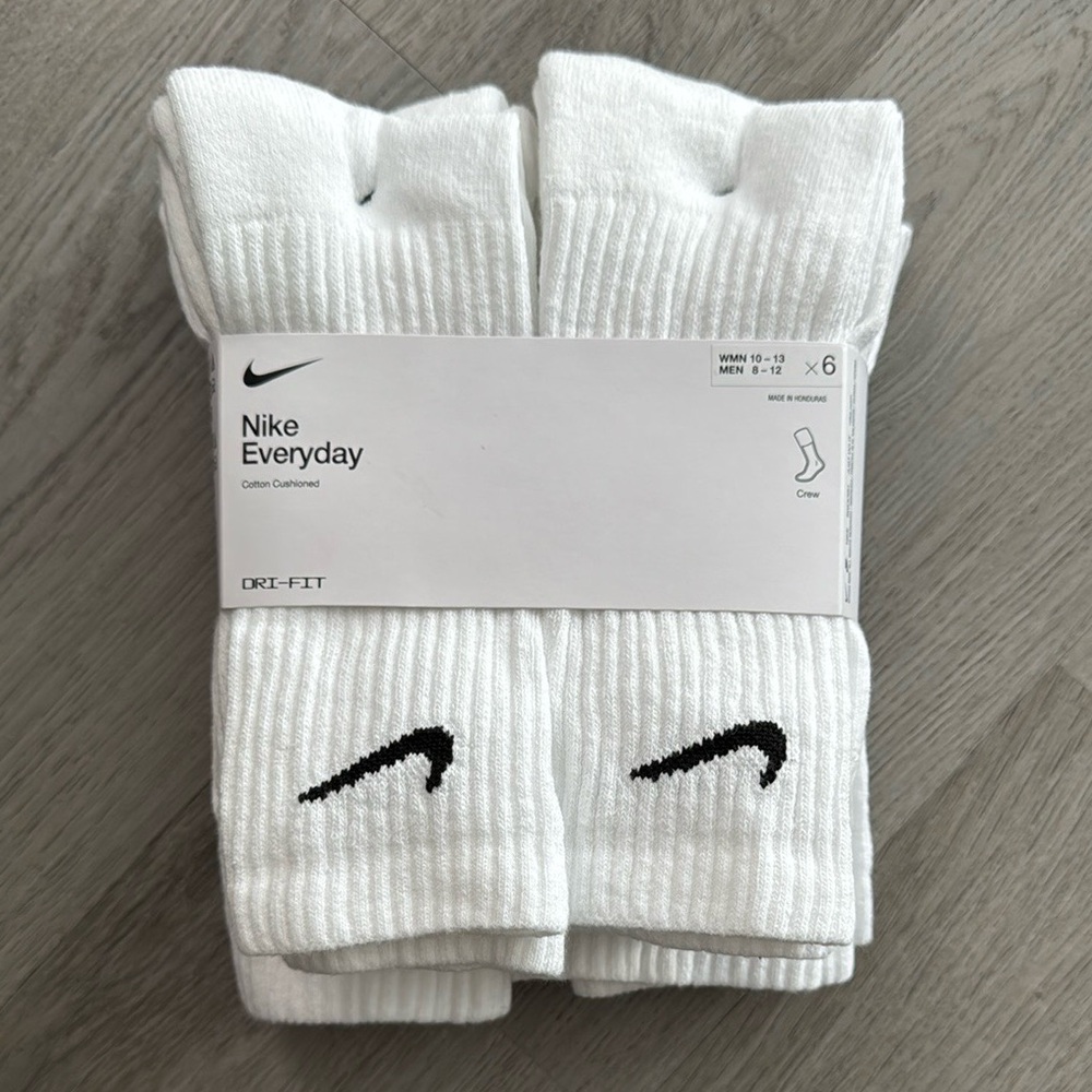 Nike Everyday White Athletic Socks
